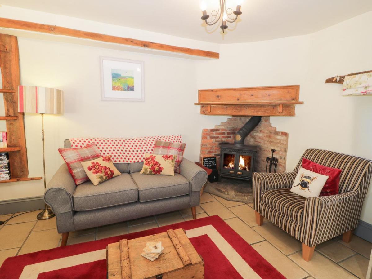 Honey Bee Cottage สการ์โบโรห์ ภายนอก รูปภาพ
