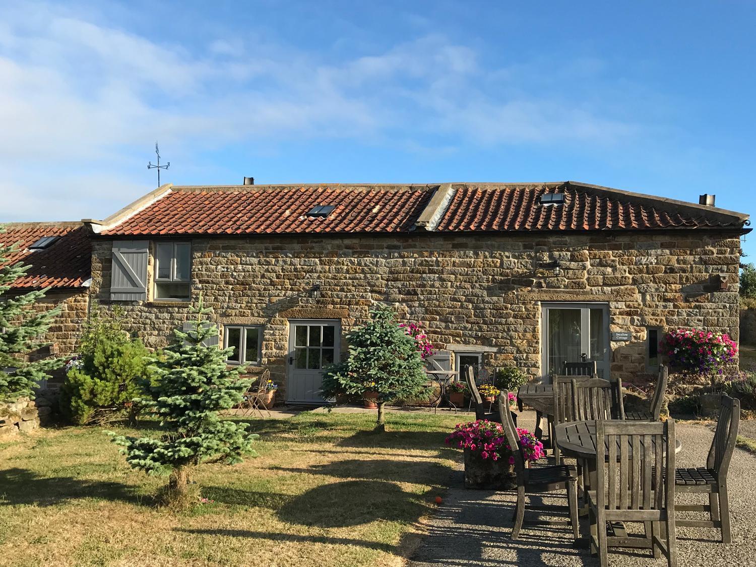 Honey Bee Cottage สการ์โบโรห์ ภายนอก รูปภาพ